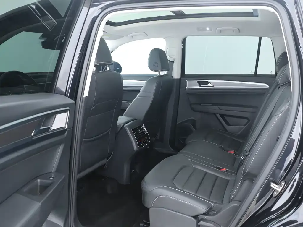 Volkswagen Teramont X 2021 из CN, фото 10