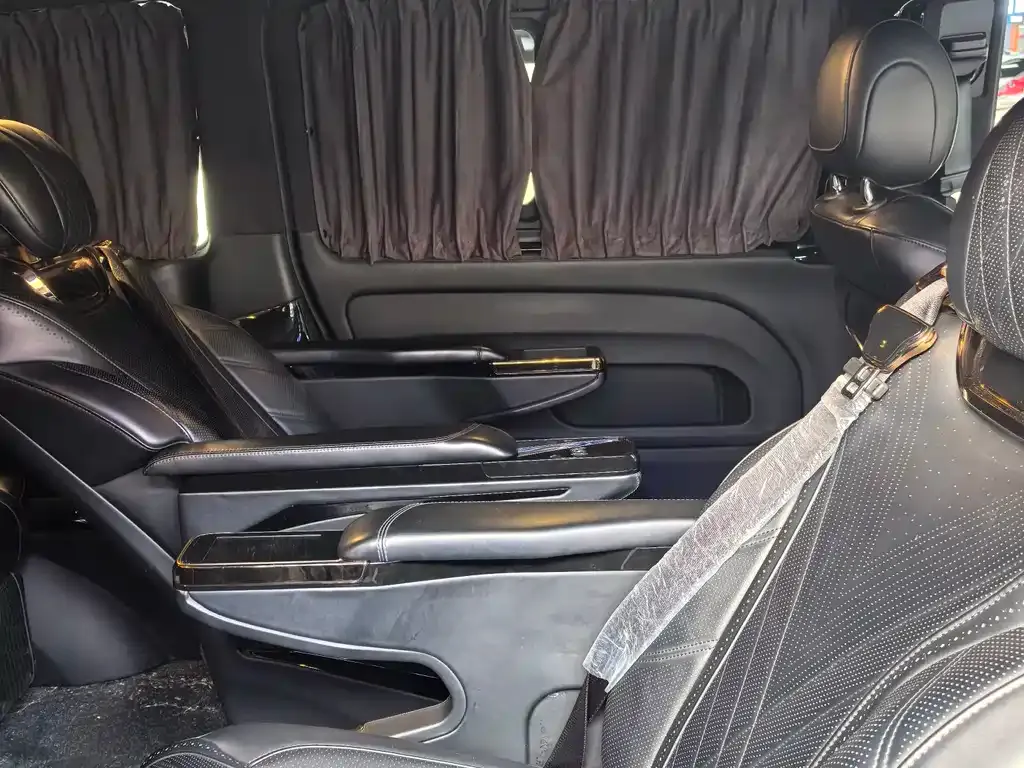 Mercedes-Benz Vito 2023 из CN, фото 2