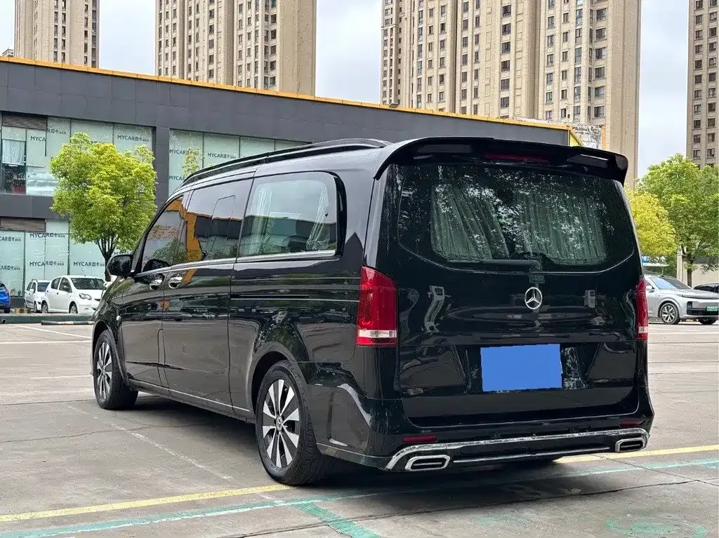 Mercedes-Benz Vito 2023 из CN, фото 9