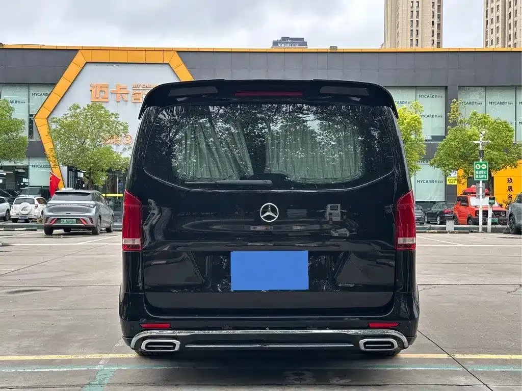 Mercedes-Benz Vito 2023 из CN, фото 3