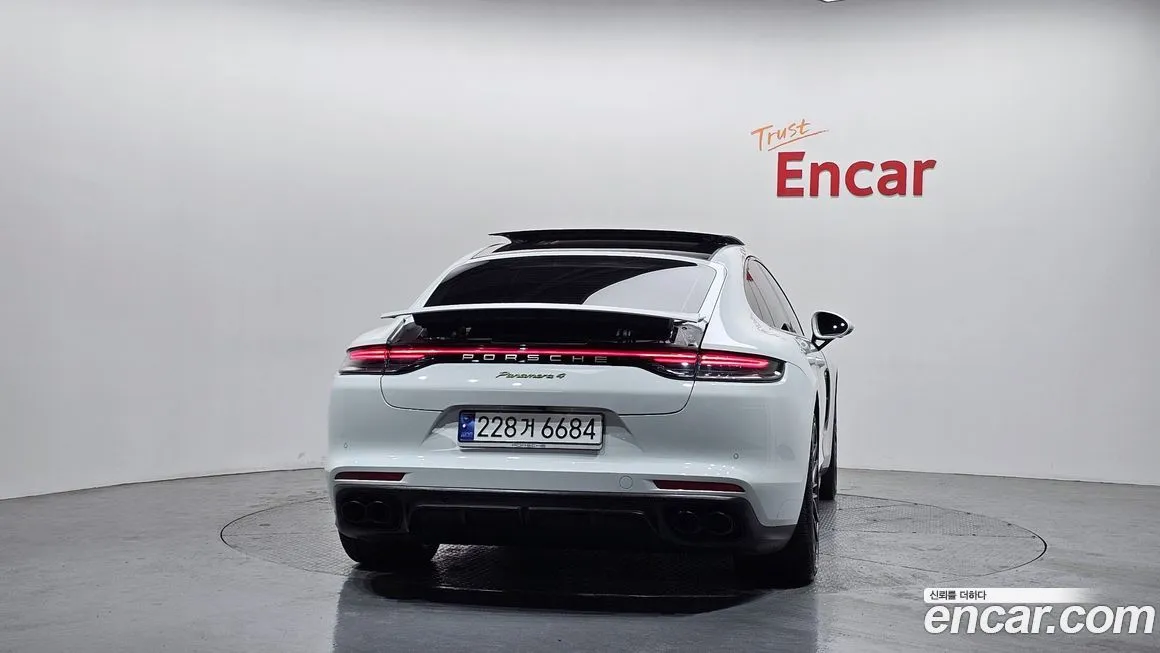 Porsche Panamera — фото 3