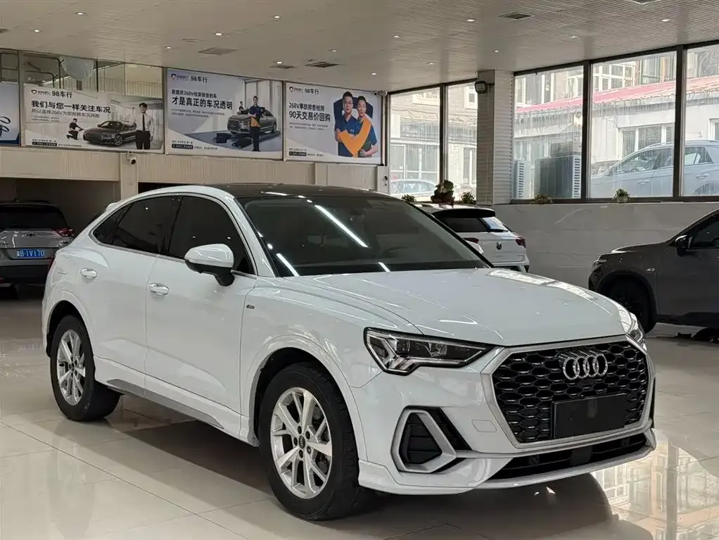 Audi Q3 Sportback 2022 из CN, фото 3