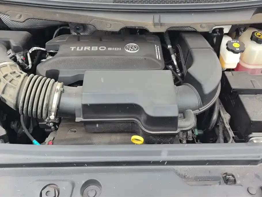 Buick GL8 2024 из CN, фото 10