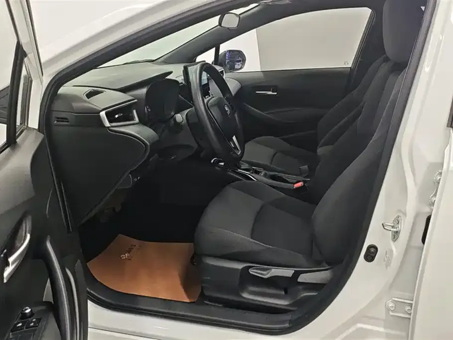 Toyota Levin 2024 из CN, фото 6
