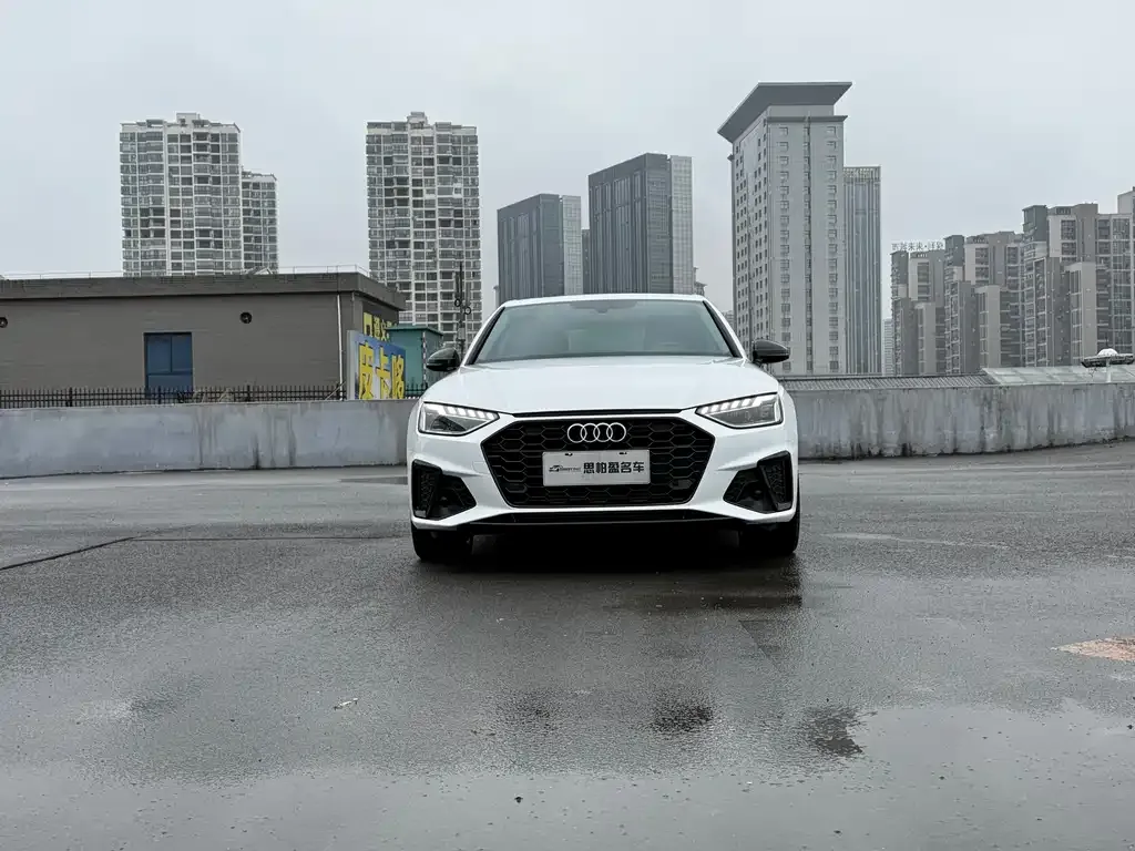 Audi A4L 2023 из CN, фото 6