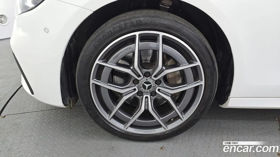 Mercedes-Benz E-Class 2023 из KR, фото 10