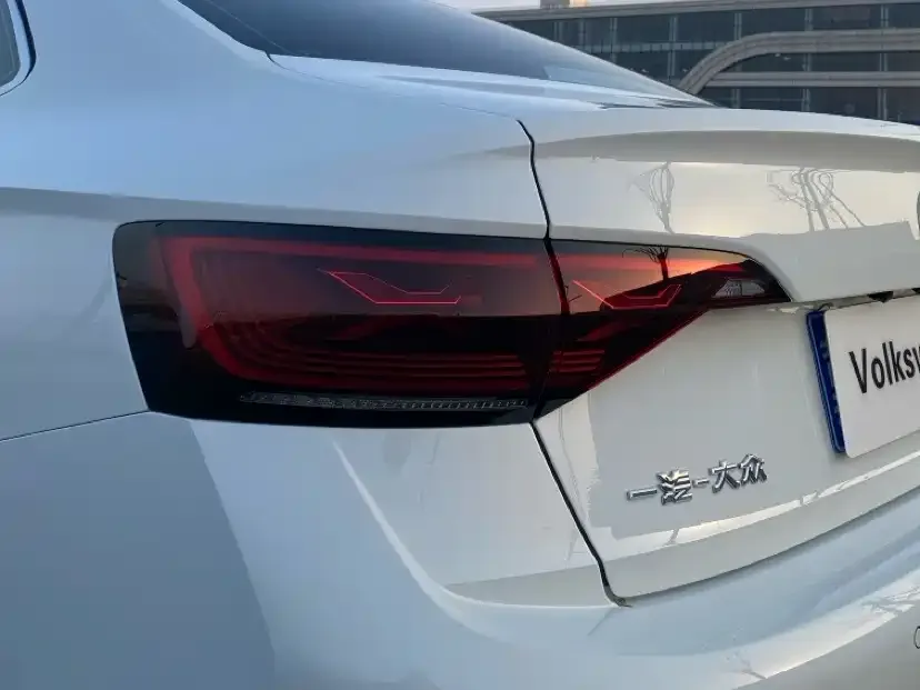 Volkswagen Sagitar 2025 из CN, фото 2