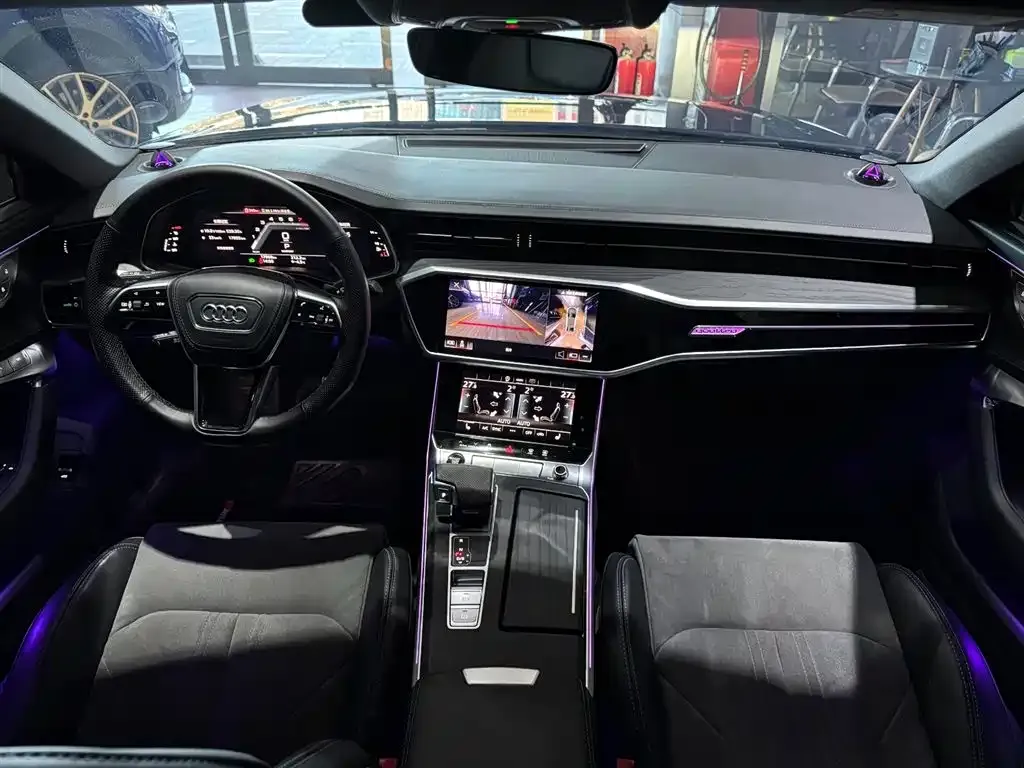Audi A6L 2024 из CN, фото 7