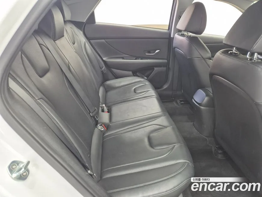 Hyundai AVANTE 2021 из KR, фото 6