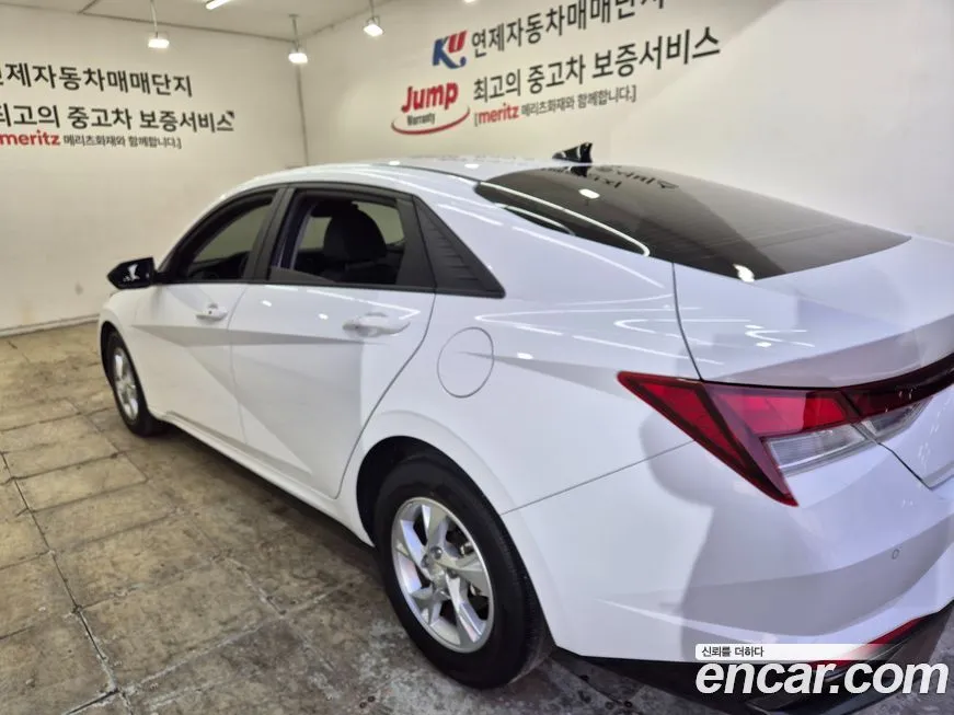 Hyundai AVANTE 2021 из KR, фото 2