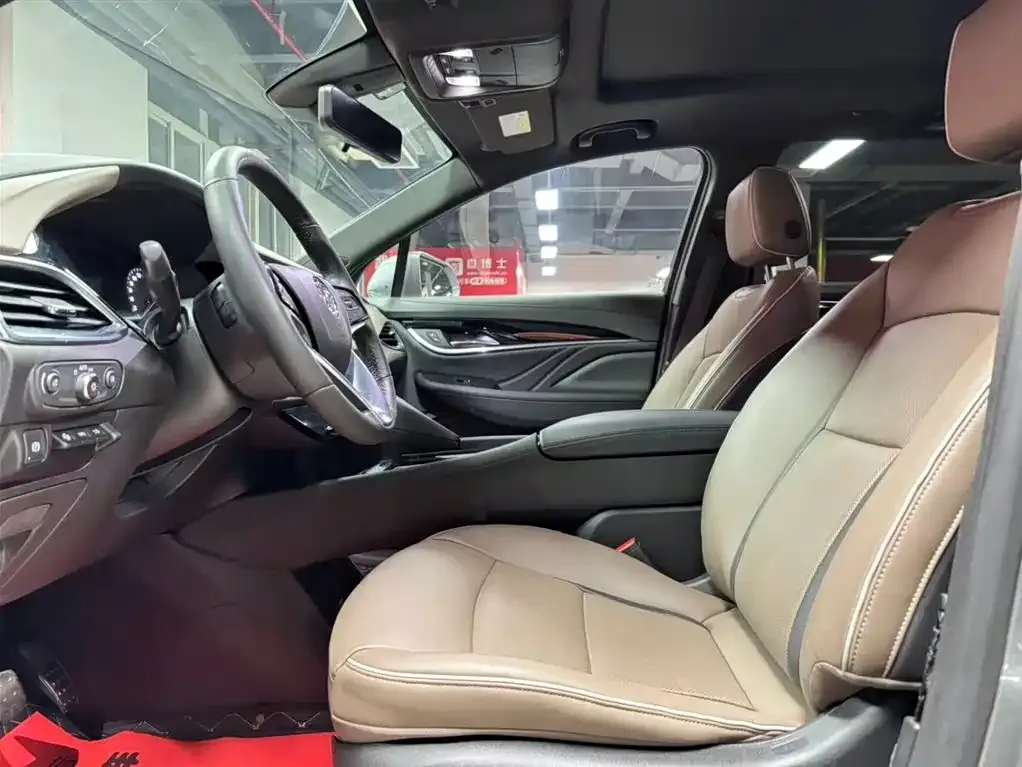 Buick Enclave 2021 из CN, фото 9