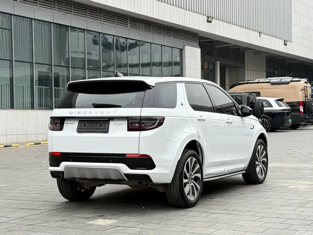 Land Rover Discovery Sport 2024 из CN, фото 5