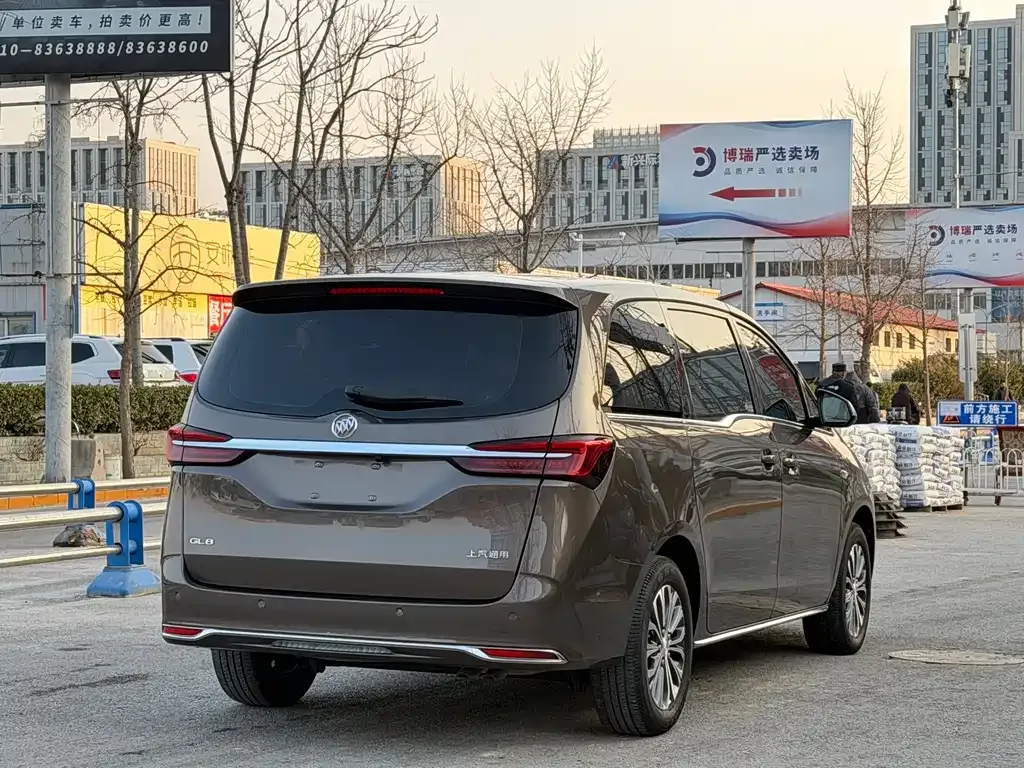 Buick GL8 2023 из CN, фото 7