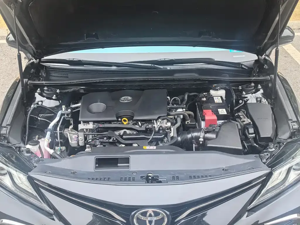 Toyota Camry 2022 из CN, фото 3