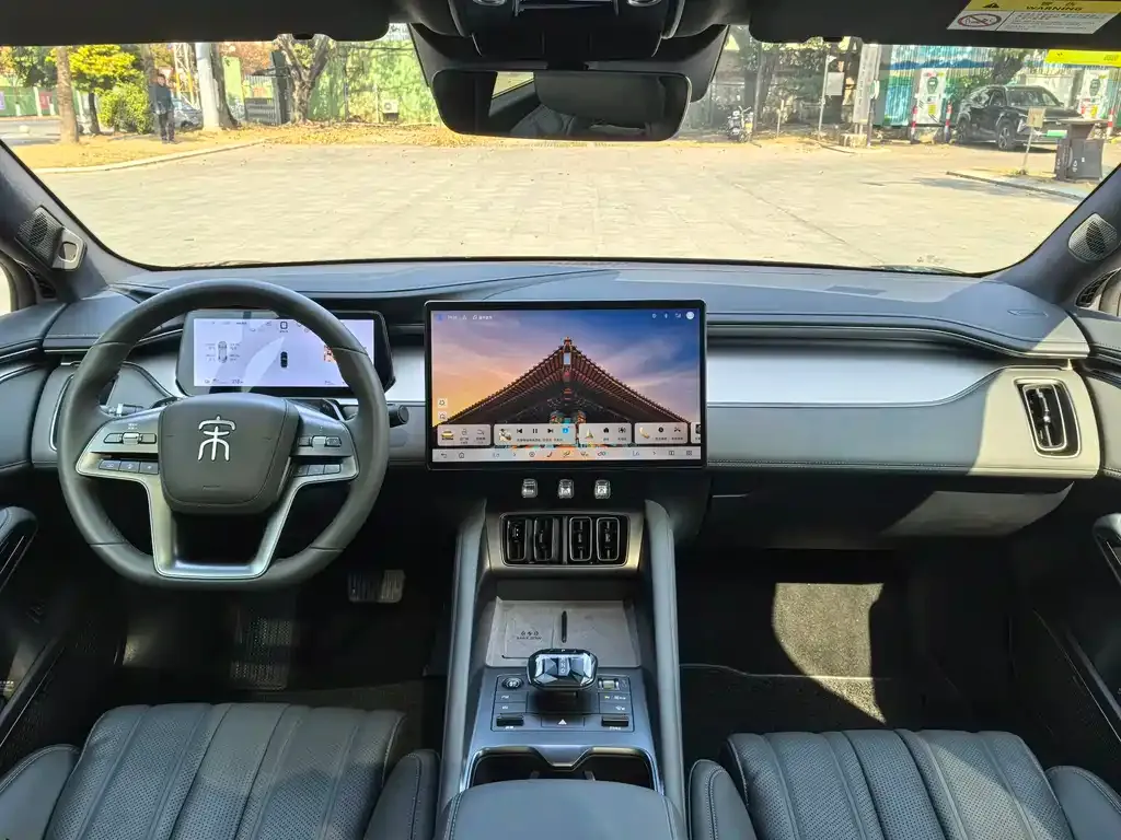 BYD L EV 2025 из CN, фото 3