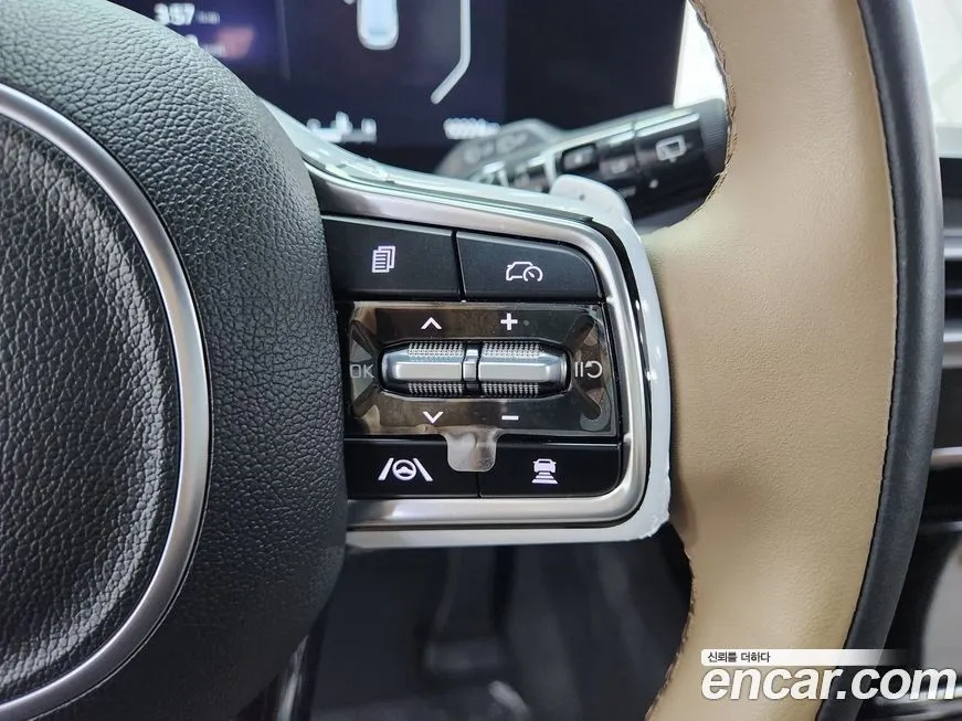 Kia Sorento — фото 9