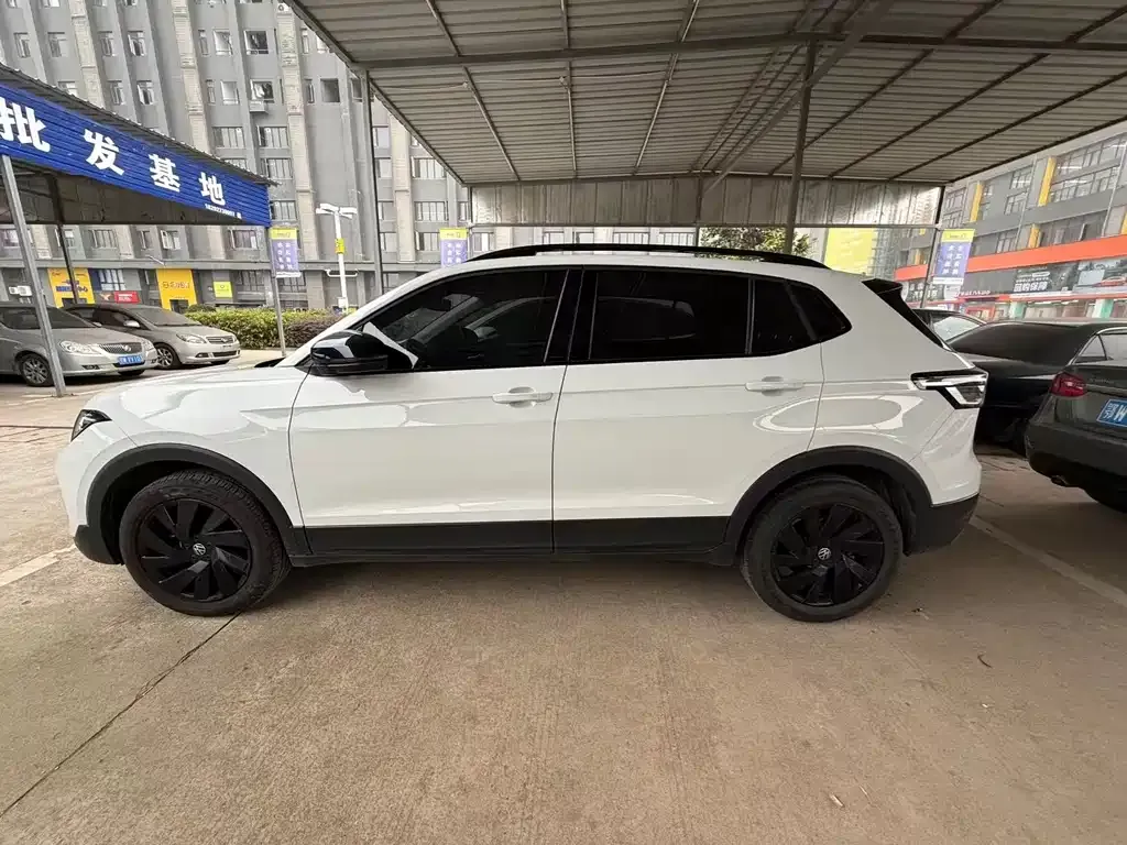Volkswagen Tharu 2024 из CN, фото 3
