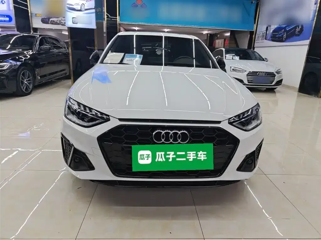 Audi A4L 2024 из CN, фото 6