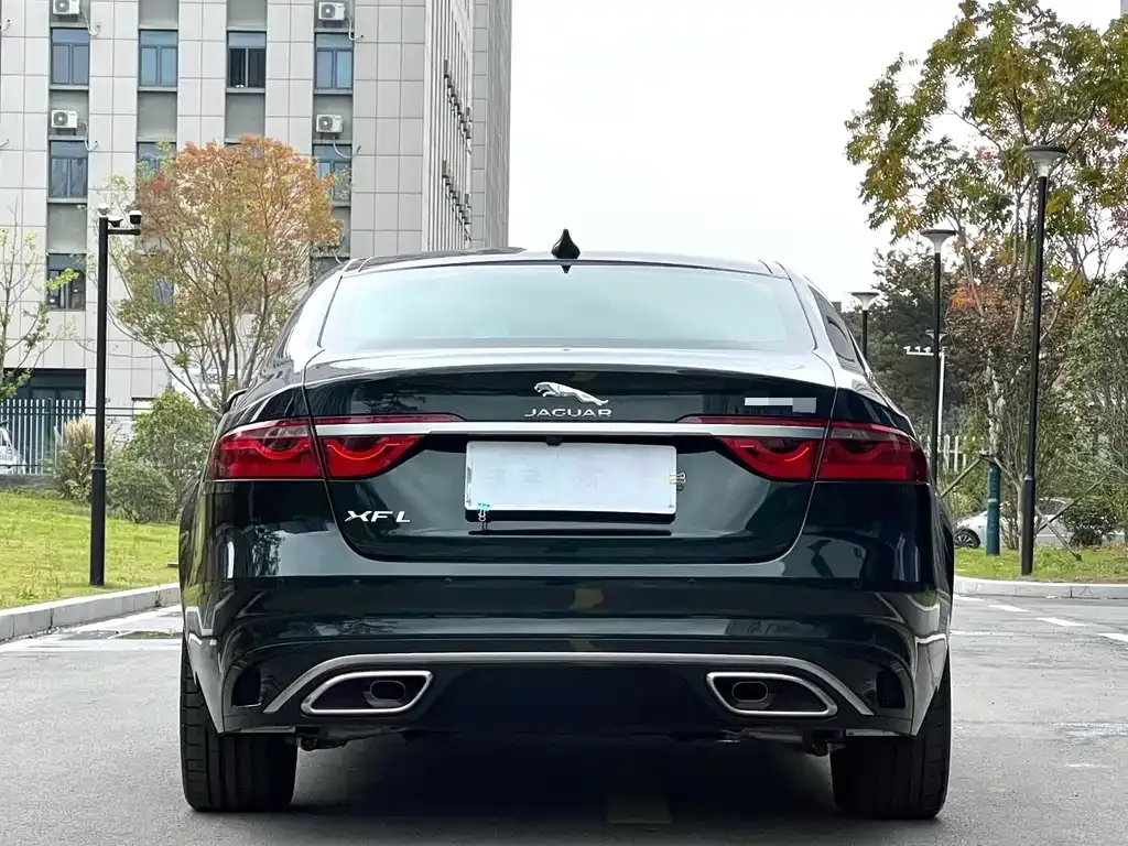 Jaguar XFL 2024 из CN, фото 10
