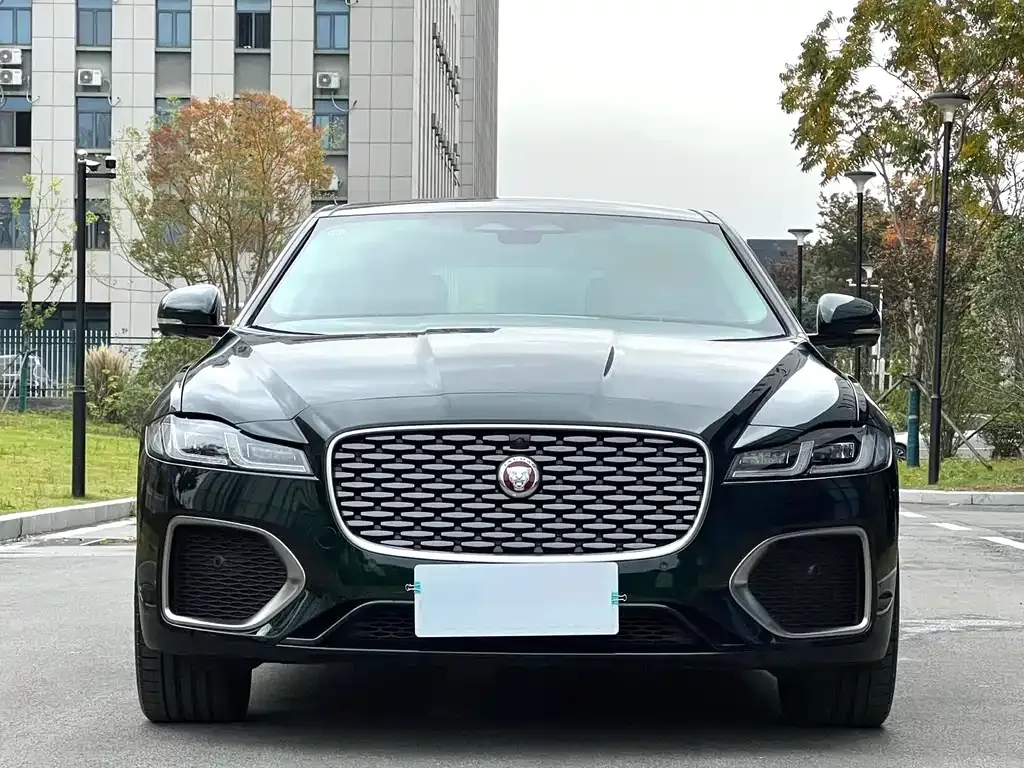 Jaguar XFL 2024 из CN, фото 9