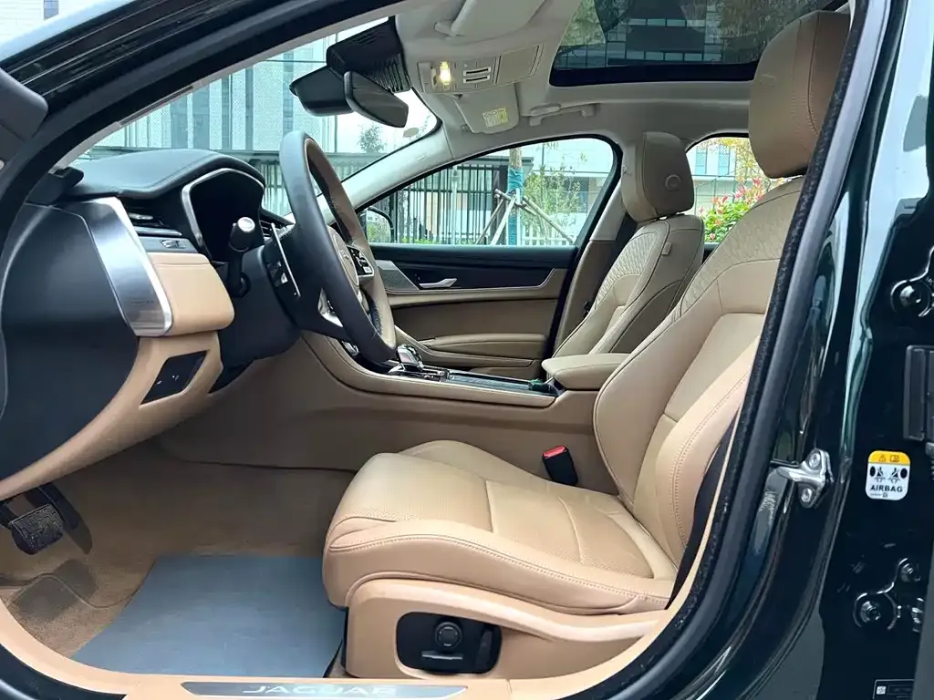 Jaguar XFL 2024 из CN, фото 6