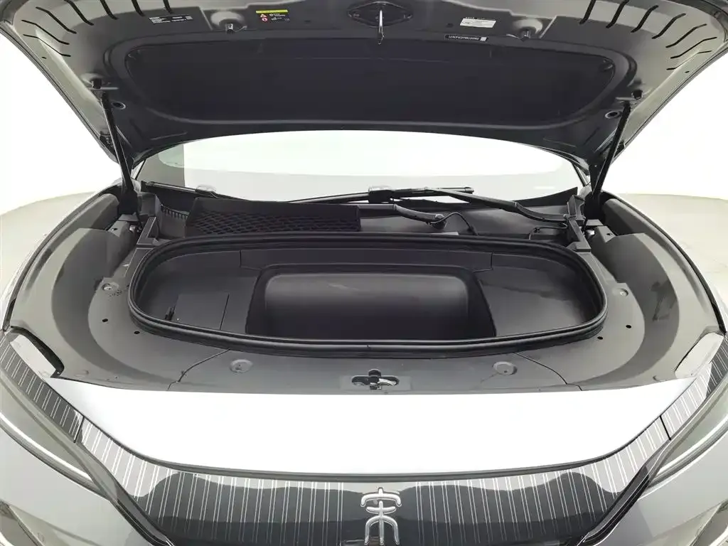 BYD L EV 2025 из CN, фото 6