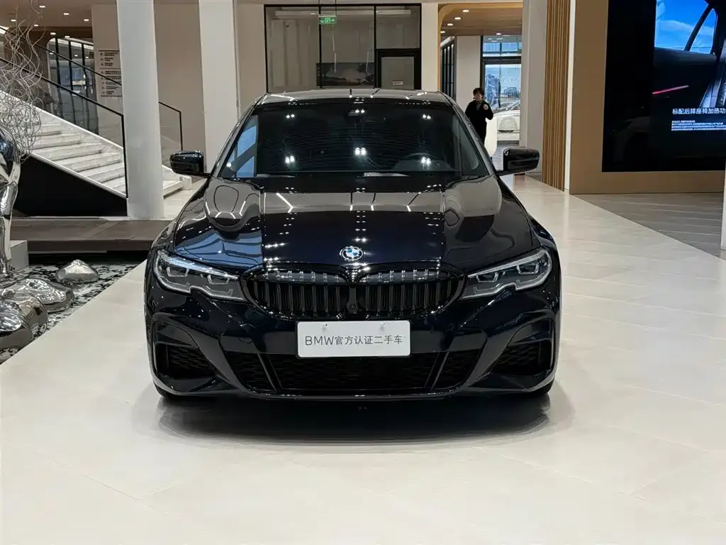 BMW 3 Series 2022 из CN, фото 3