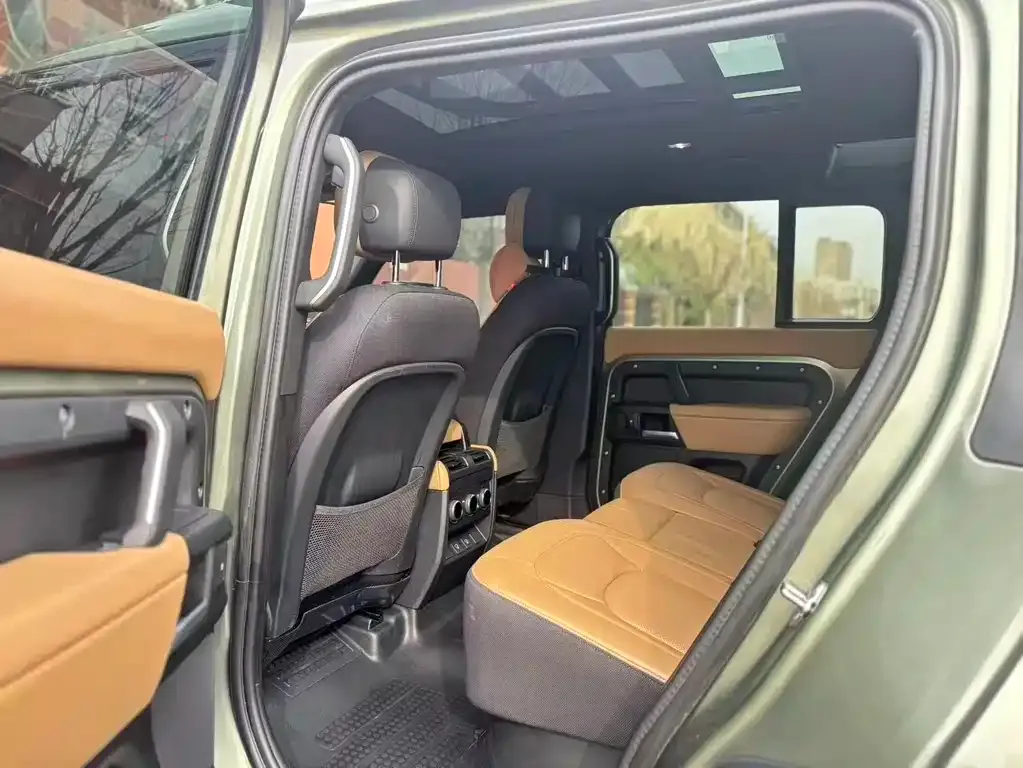 Land Rover Defender 2025 из CN, фото 8