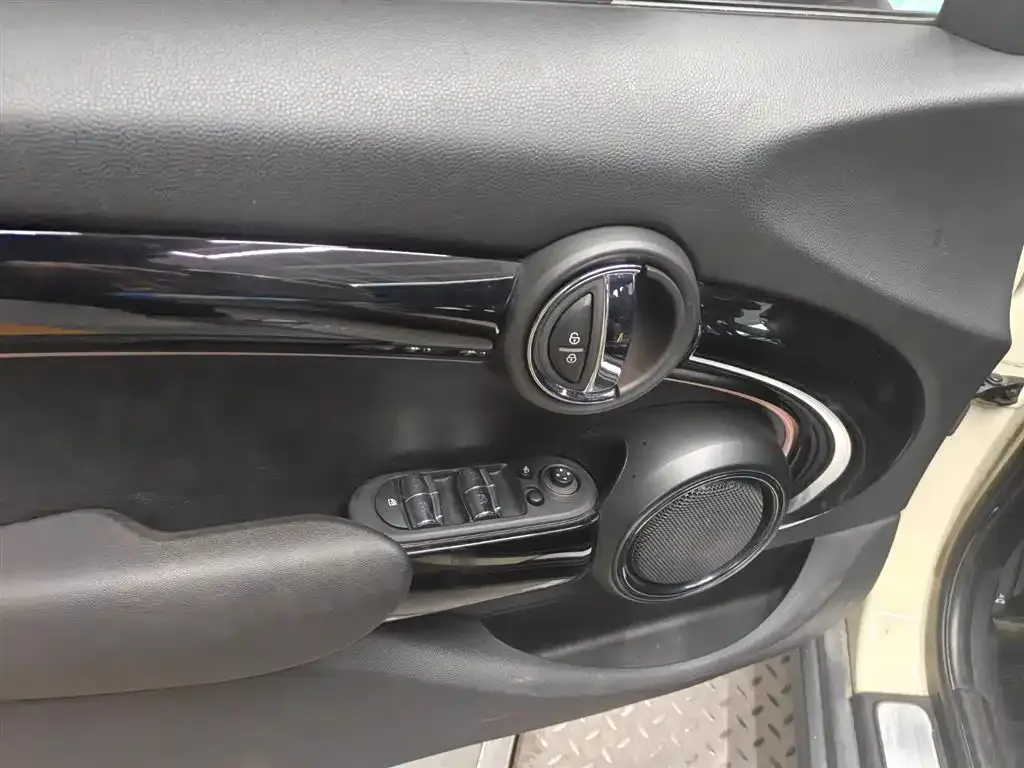 MINI Cooper (3-door) 2021 из CN, фото 8
