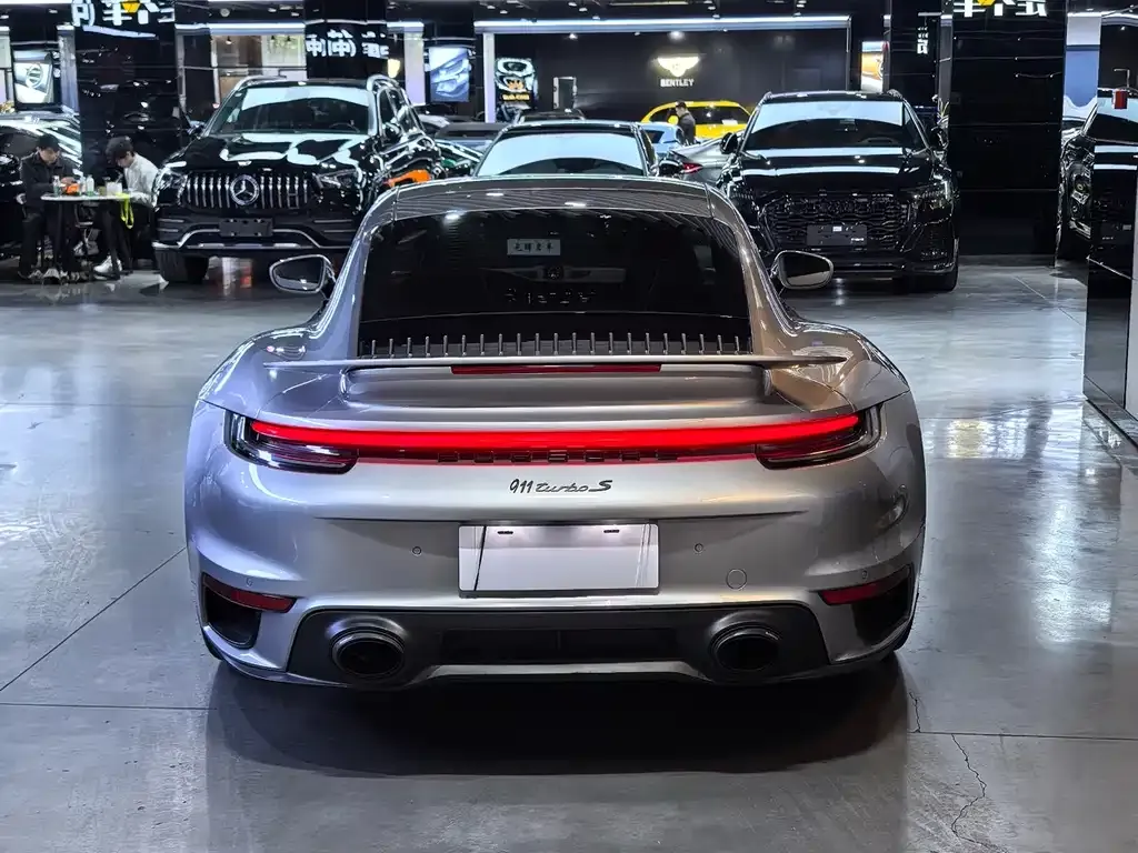 Porsche 911 2021 из CN, фото 2