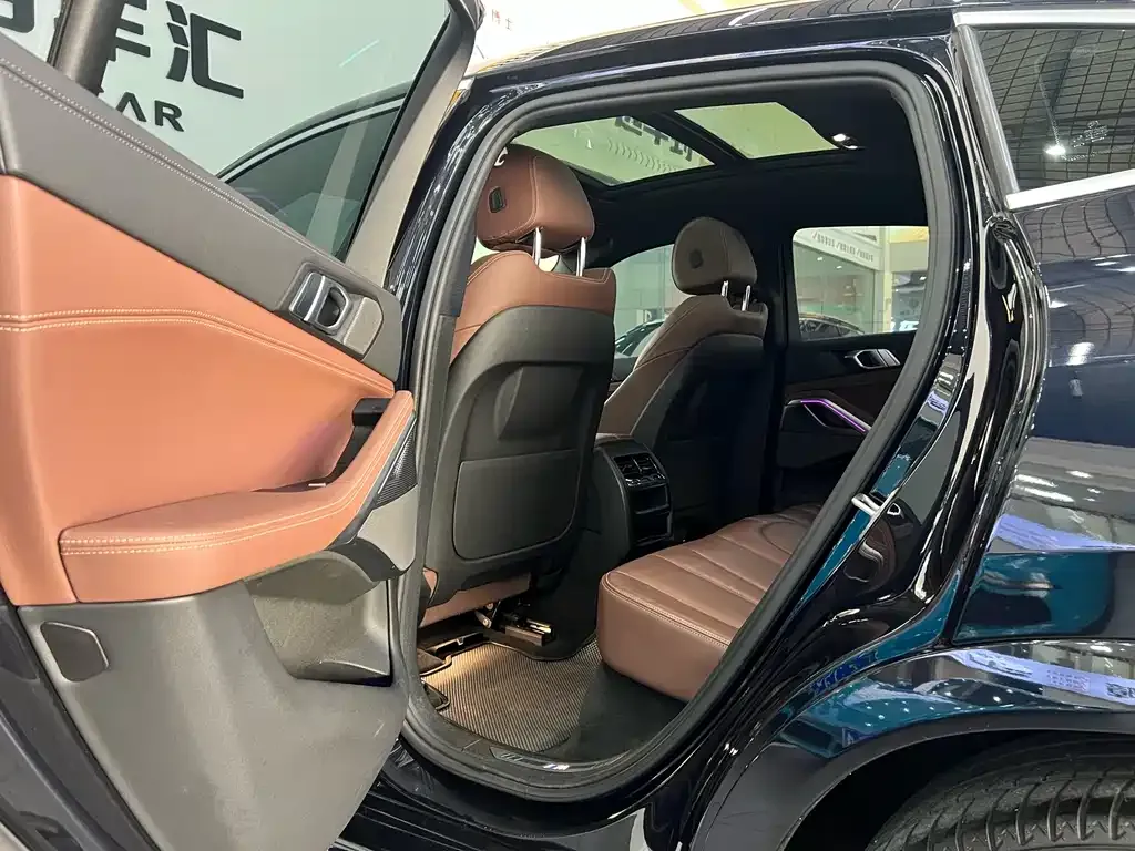 BMW X6 2021 из CN, фото 9