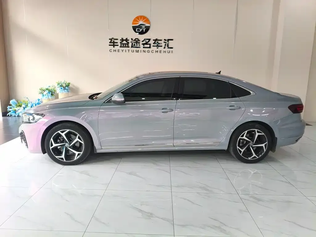 Volkswagen Passat 2024 из CN, фото 4