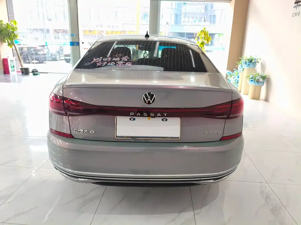 Volkswagen Passat 2024 из CN, фото 8