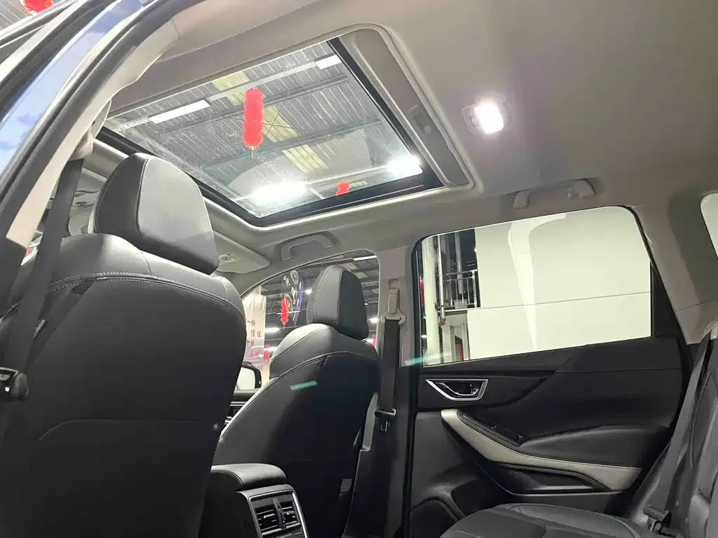 Subaru Forester 2022 из CN, фото 7