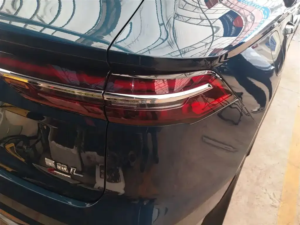 Geely Xingyue L 2022 из CN, фото 2