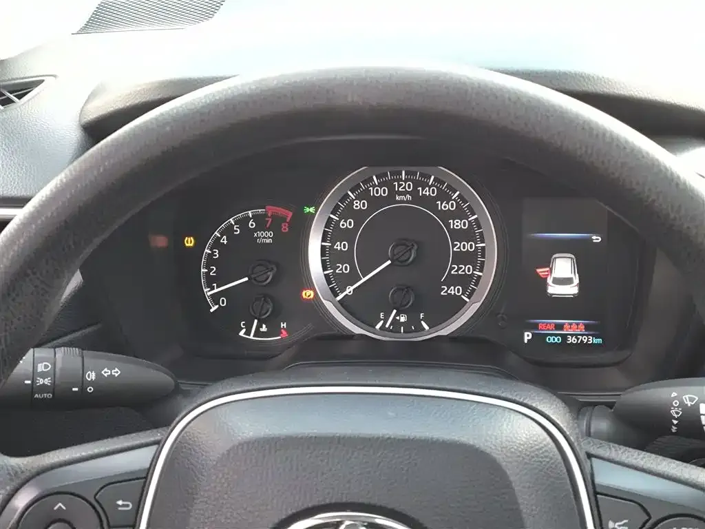 Toyota Frontlander 2023 из CN, фото 4