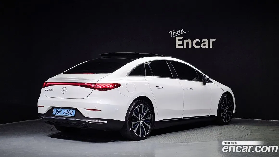 Mercedes-Benz EQE 2023 из KR, фото 2