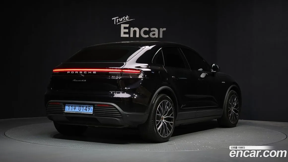 Porsche Macan 2025 из KR, фото 4