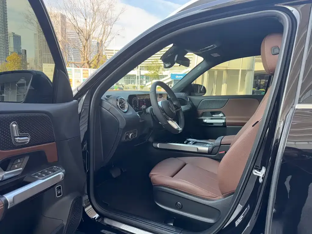 Mercedes-Benz GLB 2025 из CN, фото 2