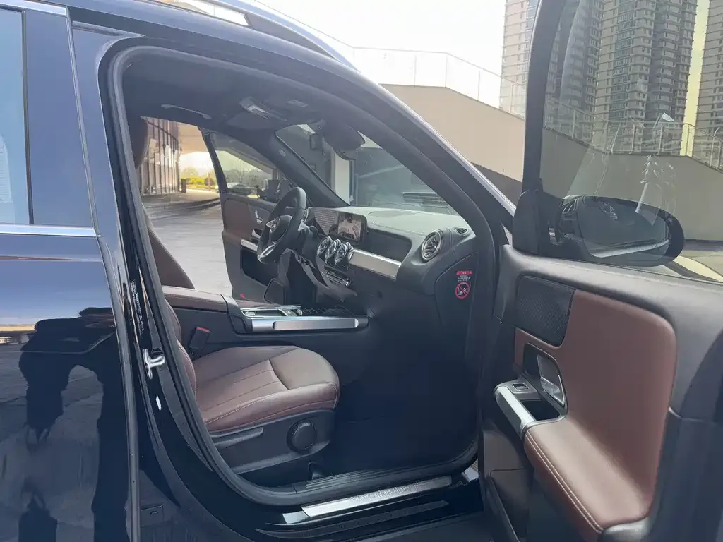 Mercedes-Benz GLB 2025 из CN, фото 9