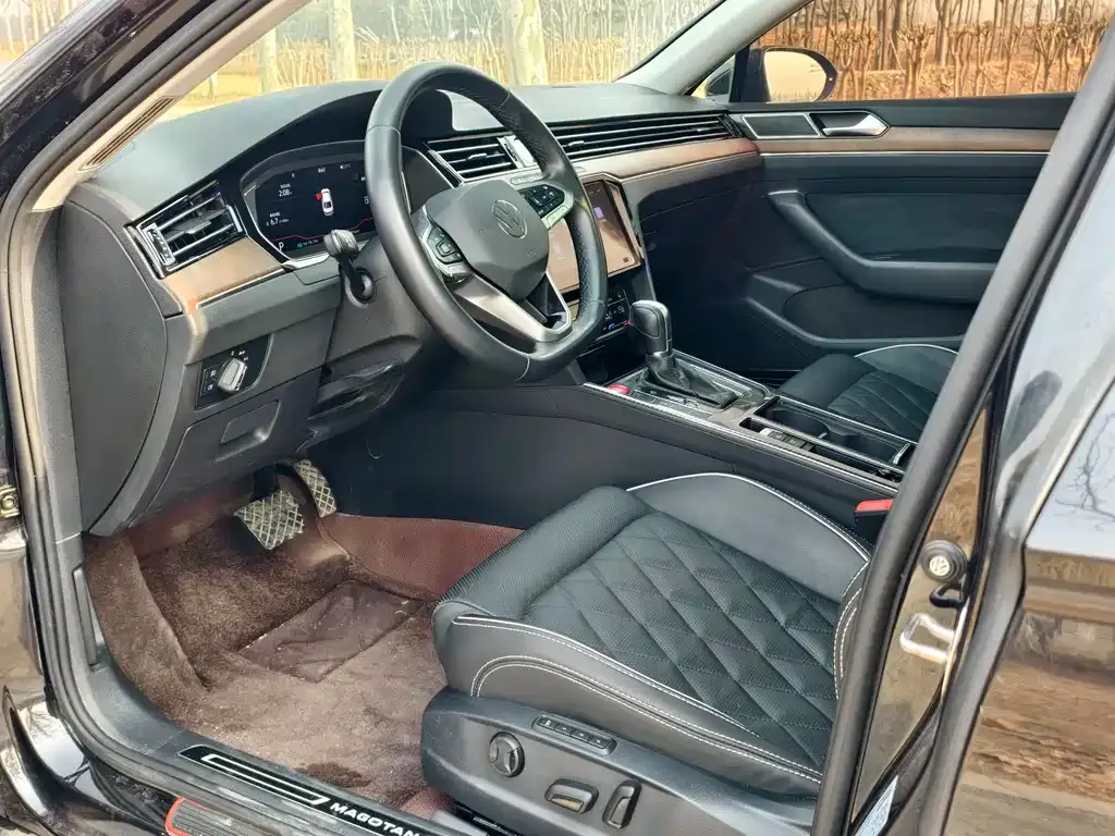Volkswagen Magotan 2021 из CN, фото 2