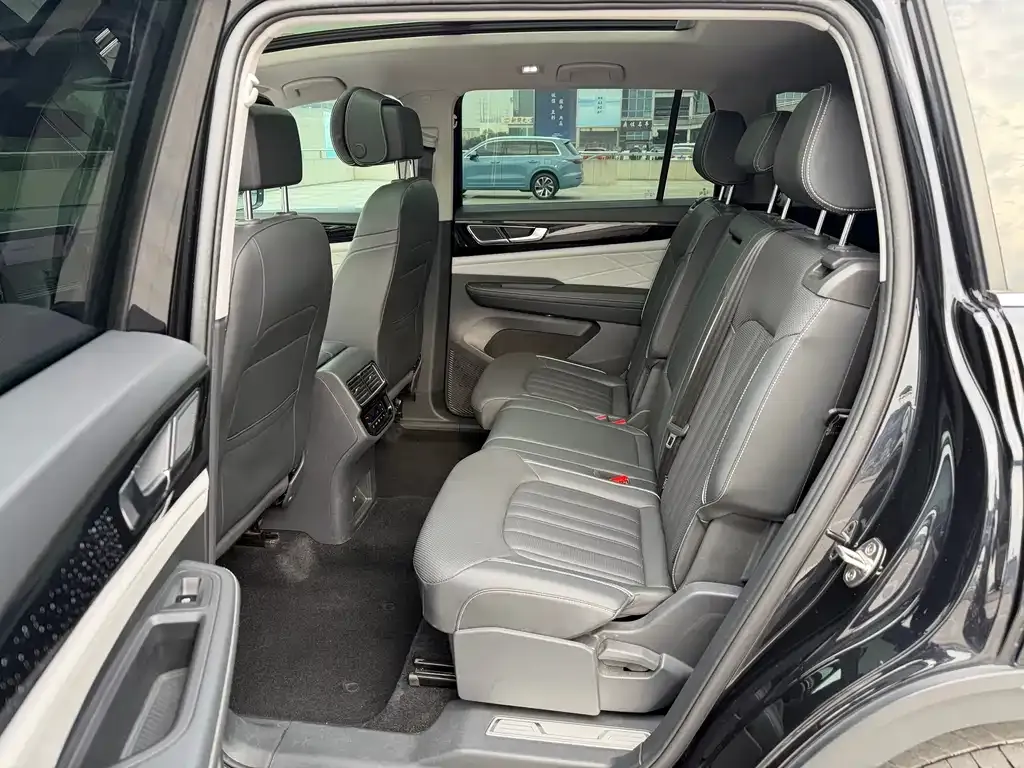 Volkswagen Teramont 2023 из CN, фото 5