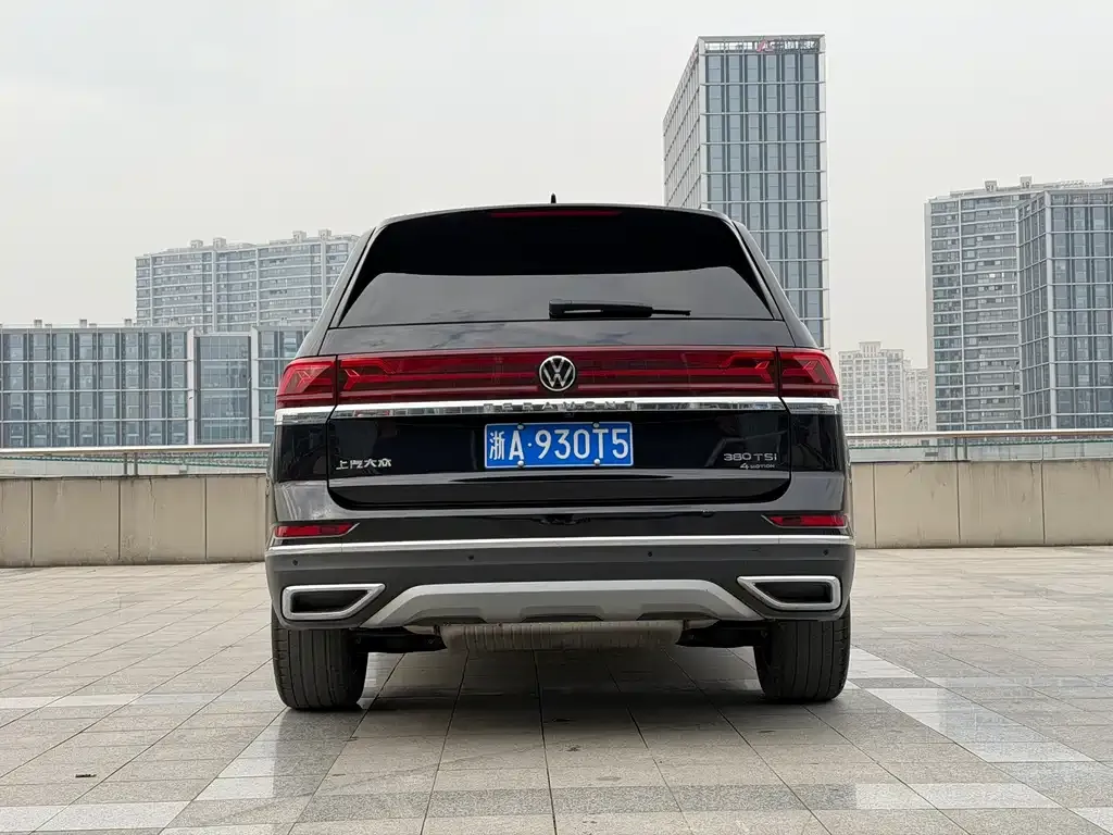 Volkswagen Teramont 2023 из CN, фото 10