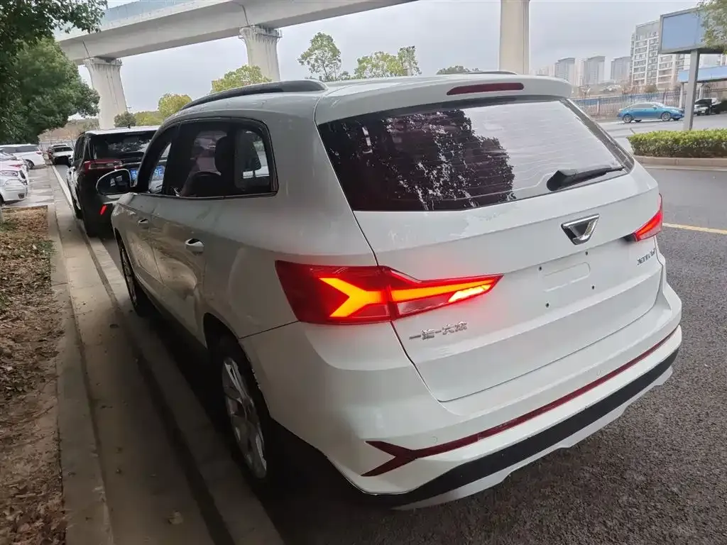 Jetta VS7 2023 из CN, фото 8