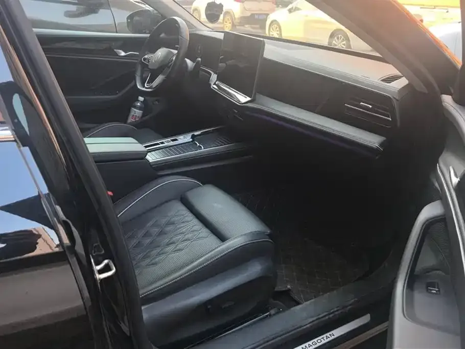 Volkswagen Magotan 2025 из CN, фото 3