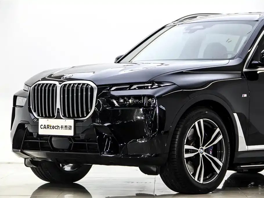 BMW X7 — фото 5