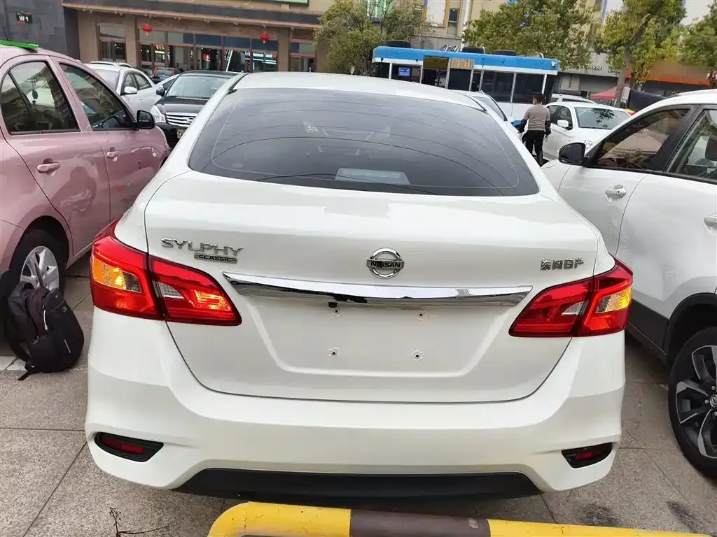 Nissan Sylphy 2023 из CN, фото 9