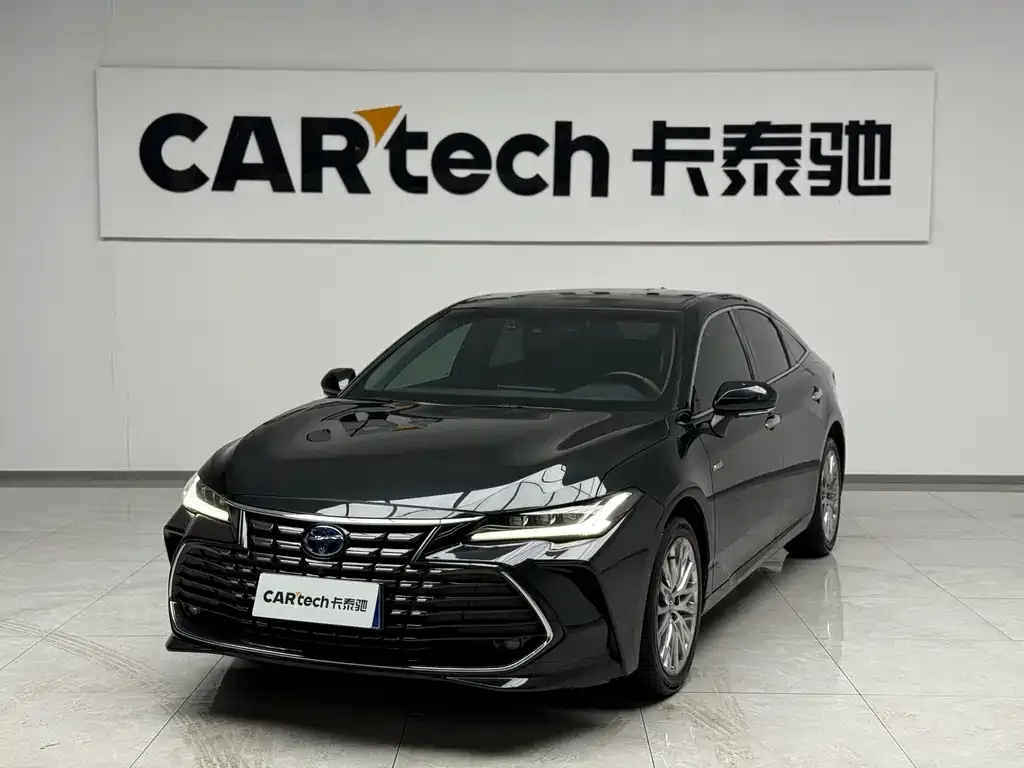Toyota Avalon 2024 из CN, фото 1