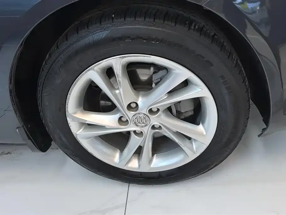 Buick Regal 2022 из CN, фото 3