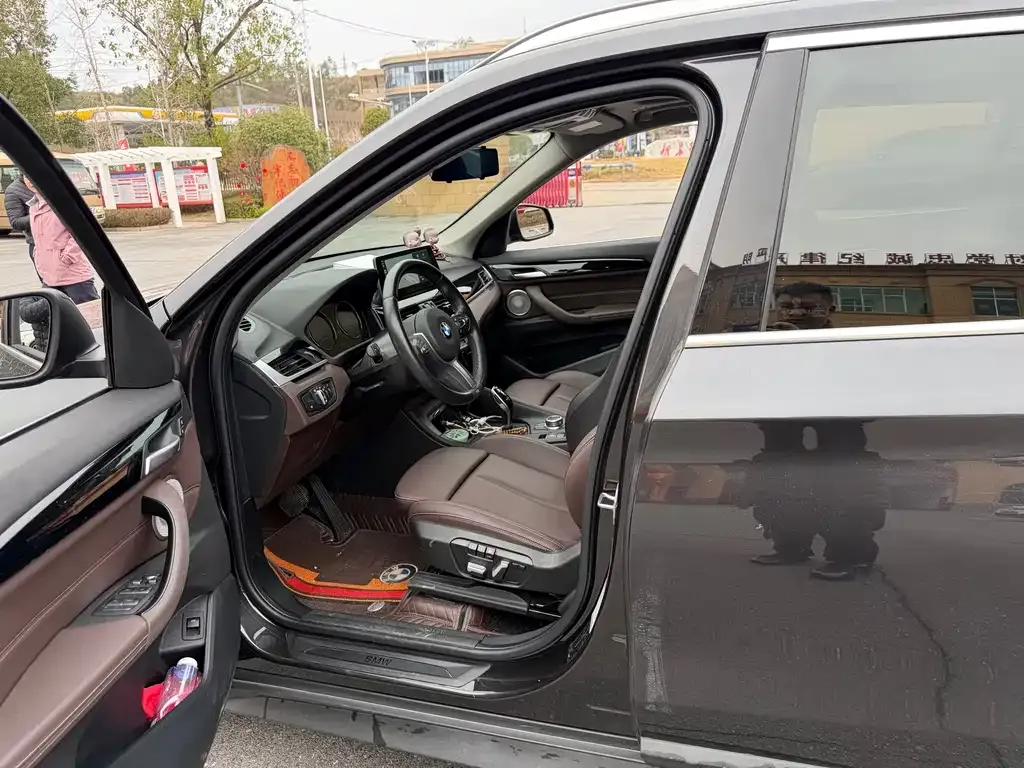 BMW X1 2022 из CN, фото 9
